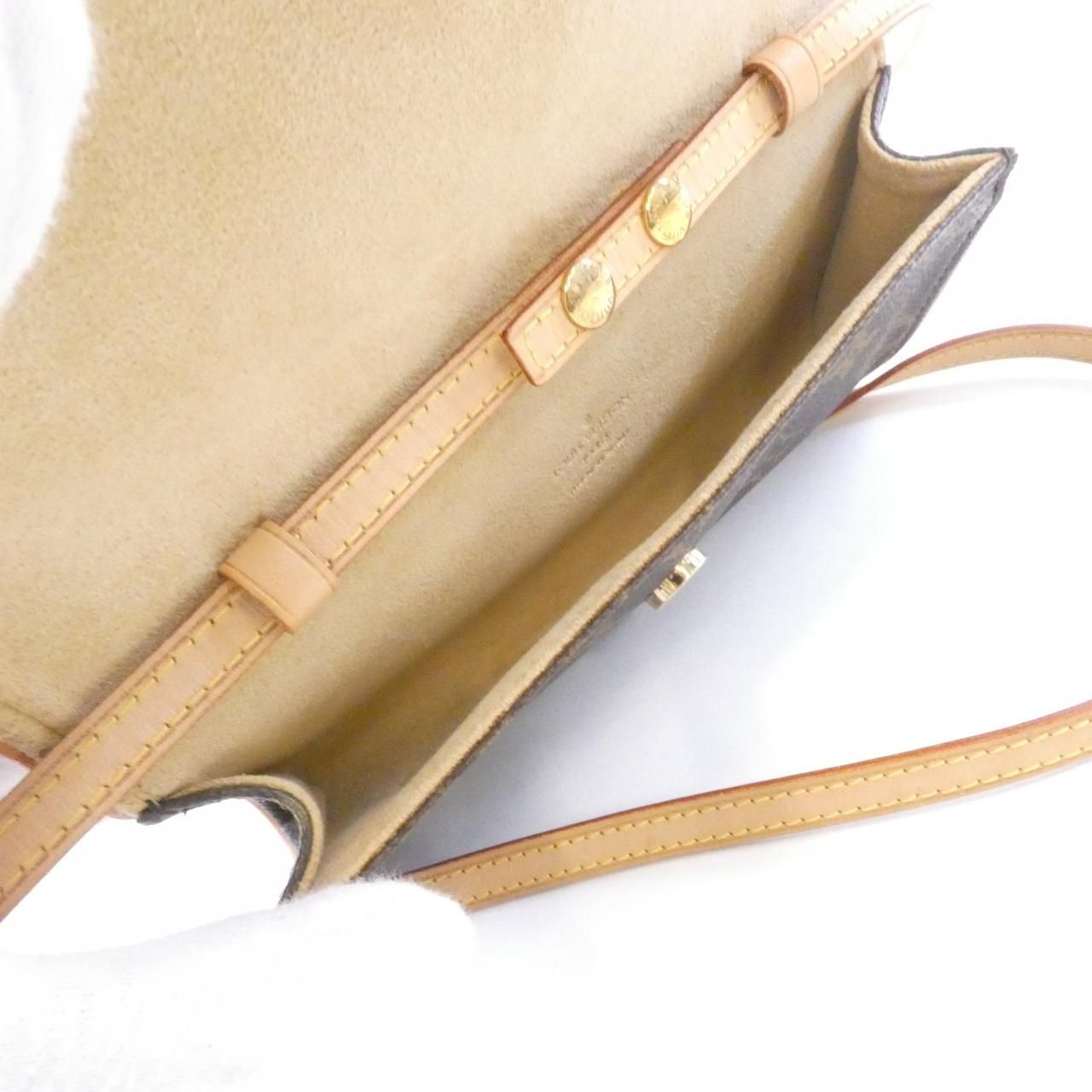 Louis Vuitton Monogram Pochette Twin PM Shoulder Bag — view 6