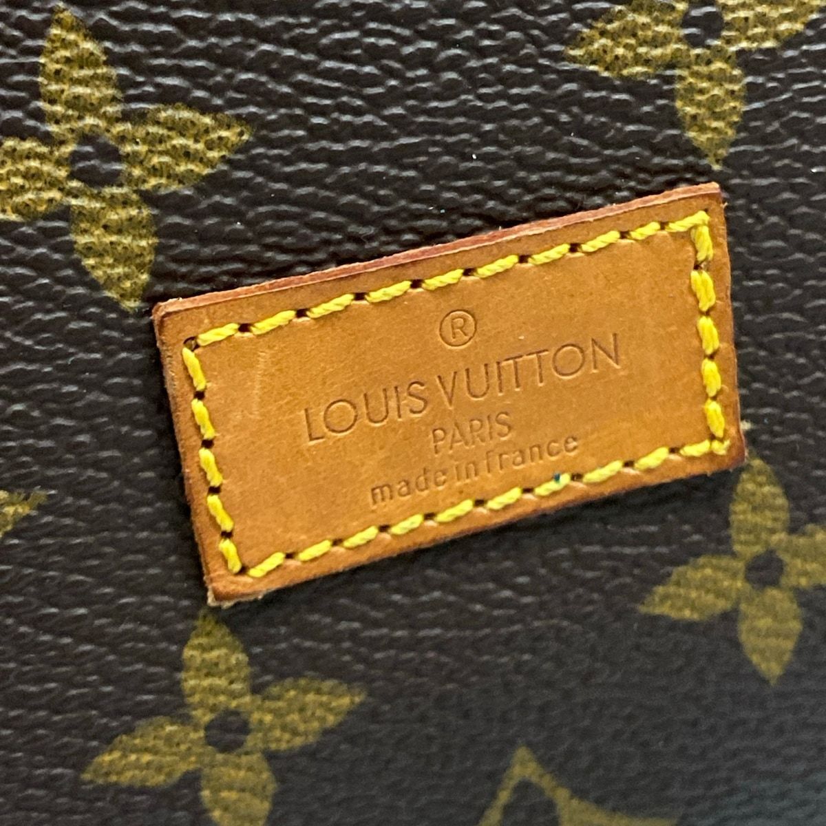 Louis Vuitton Shoulder Bag Monogram Saumur 30 — view 8