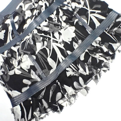 Chanel Skirt 38 M Black Ivory Dark Navy Silk Floral Frill CC Logo — view 6