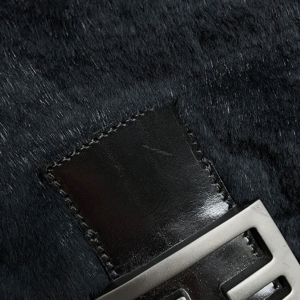 Fendi Mamma Bucket Shoulder Bag Black — view 6