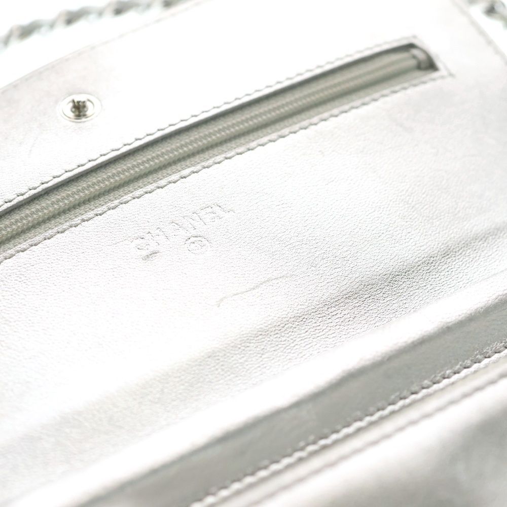Chanel Quilted Chain Wallet Shoulder Bag Silver Lambskin — view 6