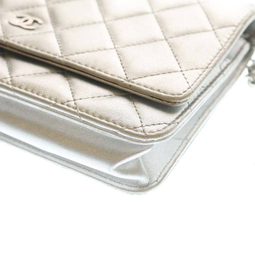 Chanel Quilted Chain Wallet Shoulder Bag Silver Lambskin — view 5