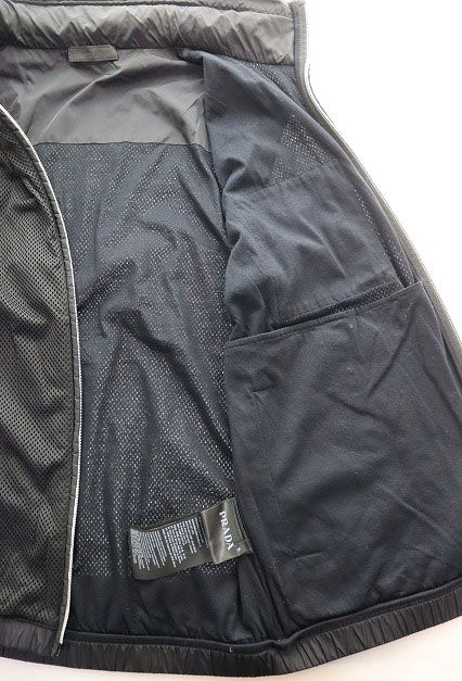 Prada Mesh Vest Rubber Tag Lining Hood S Black — view 7
