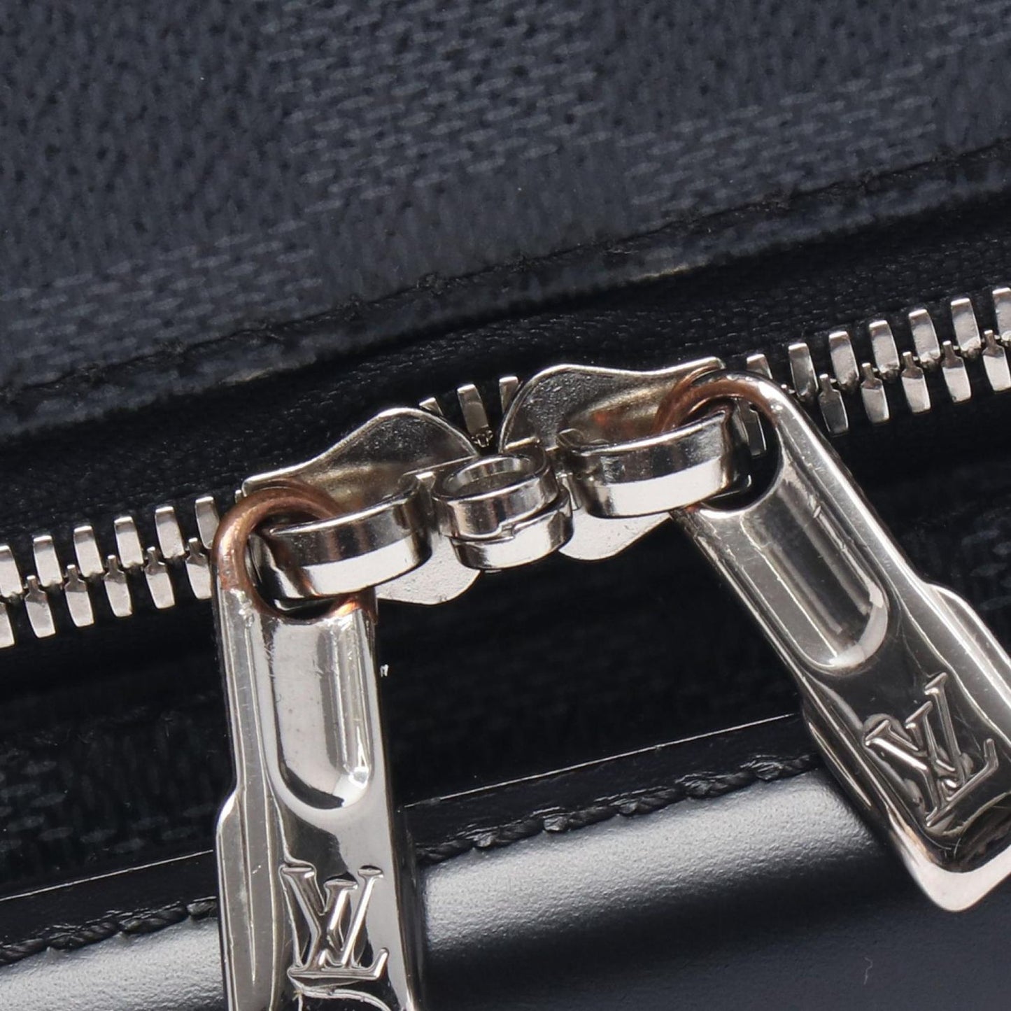 Louis Vuitton Travel Bag Zephyr 55 Canvas Leather — view 9