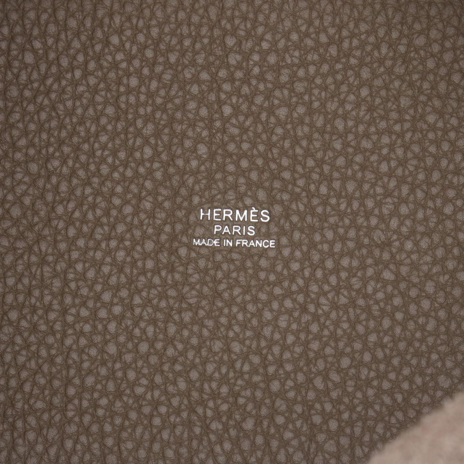Hermes Handbag Picotin Lock PM Etoupe Leather — view 4