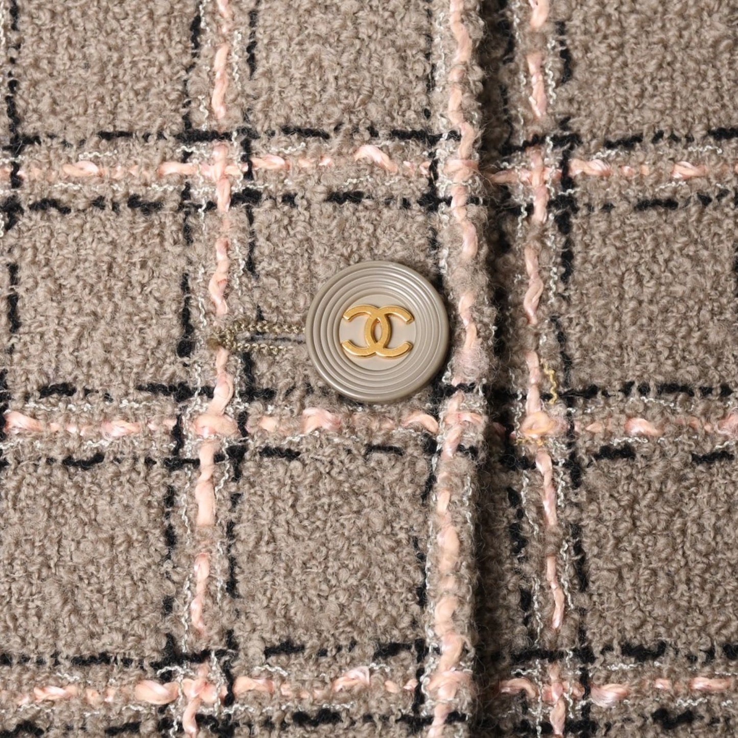 Chanel Tweed Tailored Jacket CC Logo Wool Khaki Pink Black — view 5
