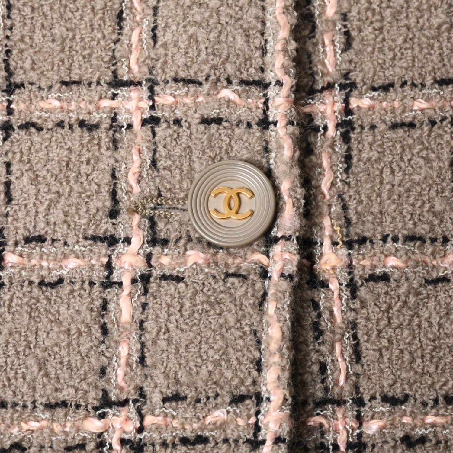 Chanel Tweed Tailored Jacket CC Logo Wool Khaki Pink Black — view 5