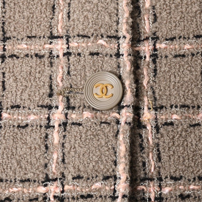 Chanel Tweed Tailored Jacket CC Logo Wool Khaki Pink Black — view 5