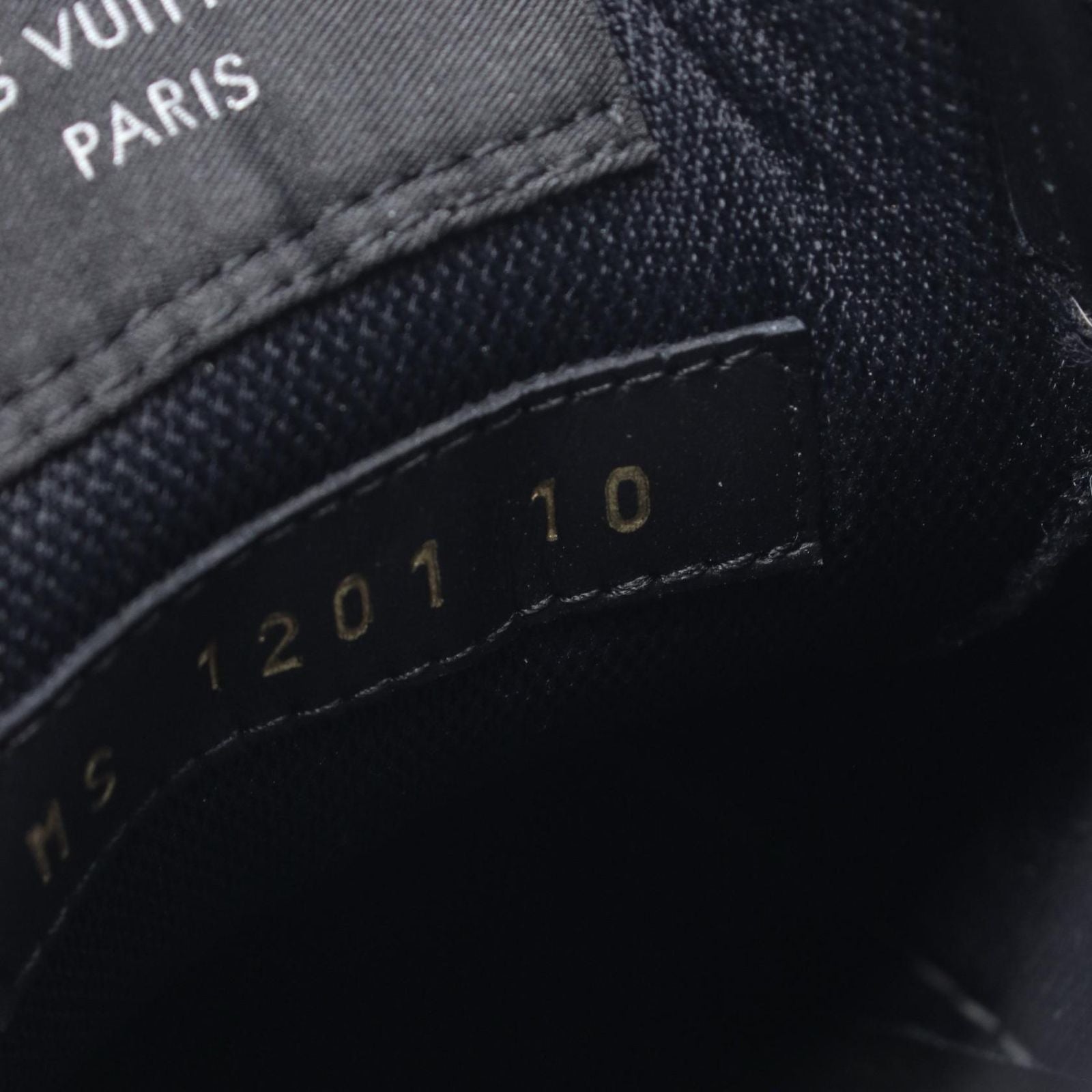 Louis Vuitton Sneakers Rivoli Line Canvas Leather — view 7