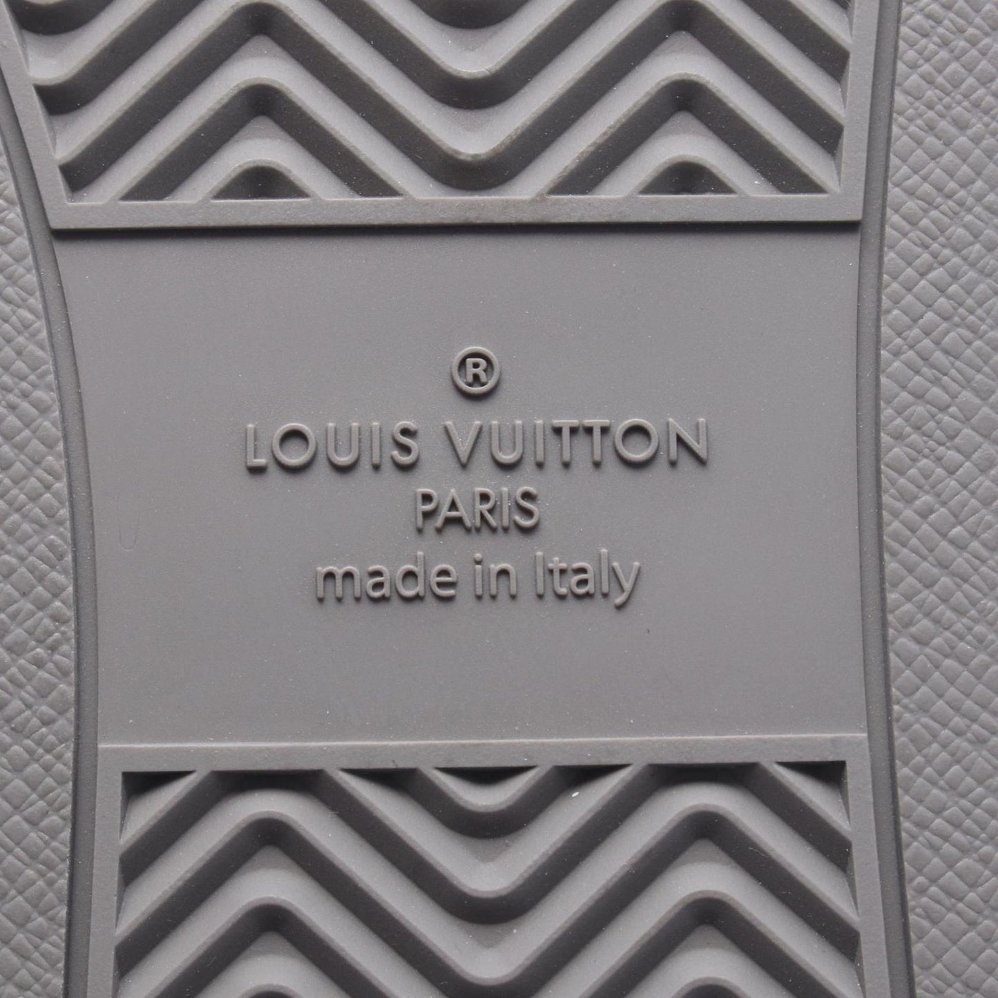 Louis Vuitton Sneakers Rivoli Line Canvas Leather — view 6