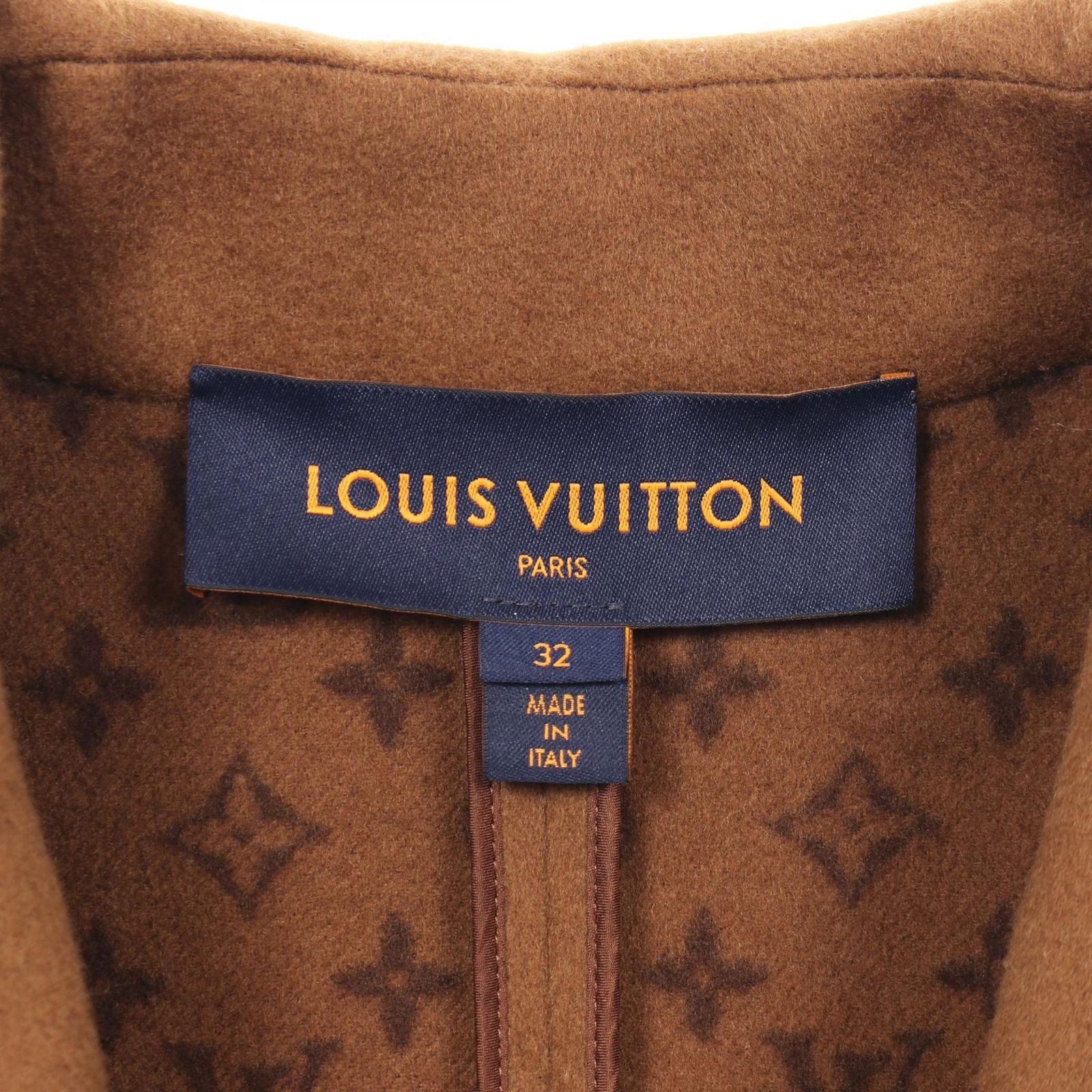Louis Vuitton Monogram Gold Wool Leather Coat — view 3