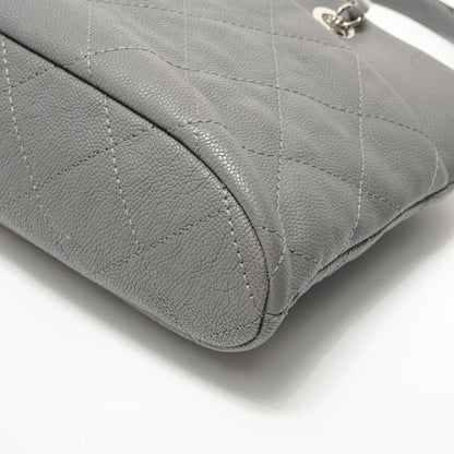 Chanel Shoulder Bag Caviar Quilted CC Logo — view 6