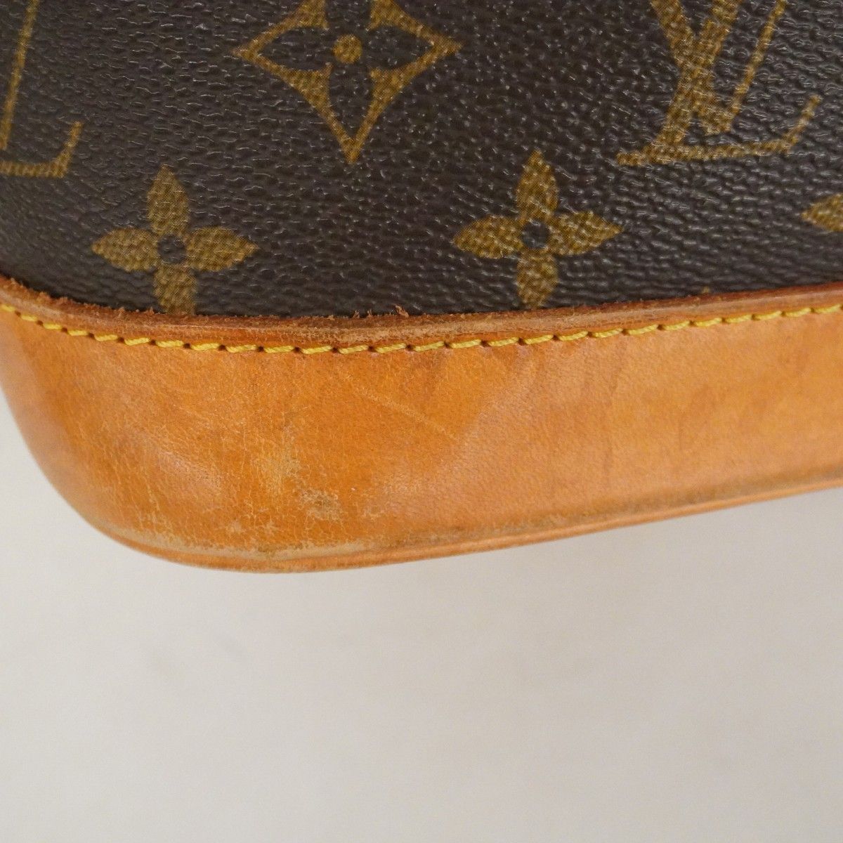 Louis Vuitton Handbag Monogram Alma Brown — view 7