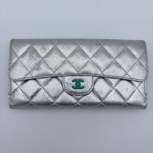 Chanel Space Silver Green Bicolor CF Quilted Snap Button Type Bifold Wallet