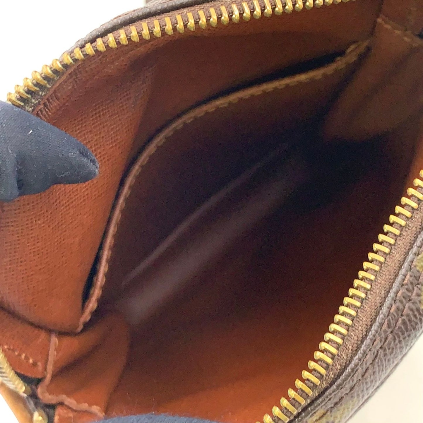 Louis Vuitton Danube Monogram Leather Brown Shoulder Bag Gold — view 3