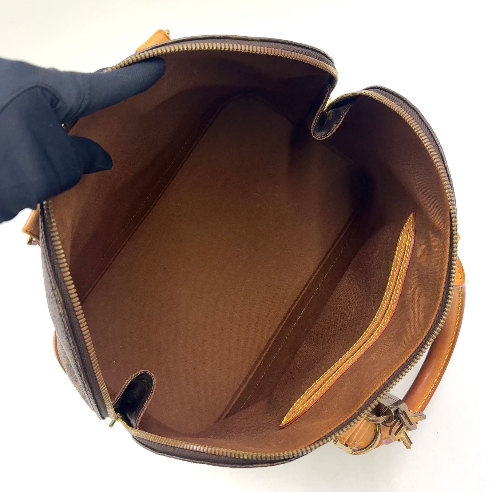Louis Vuitton Alma PM Monogram Leather Brown Light Handbag Gold — view 3