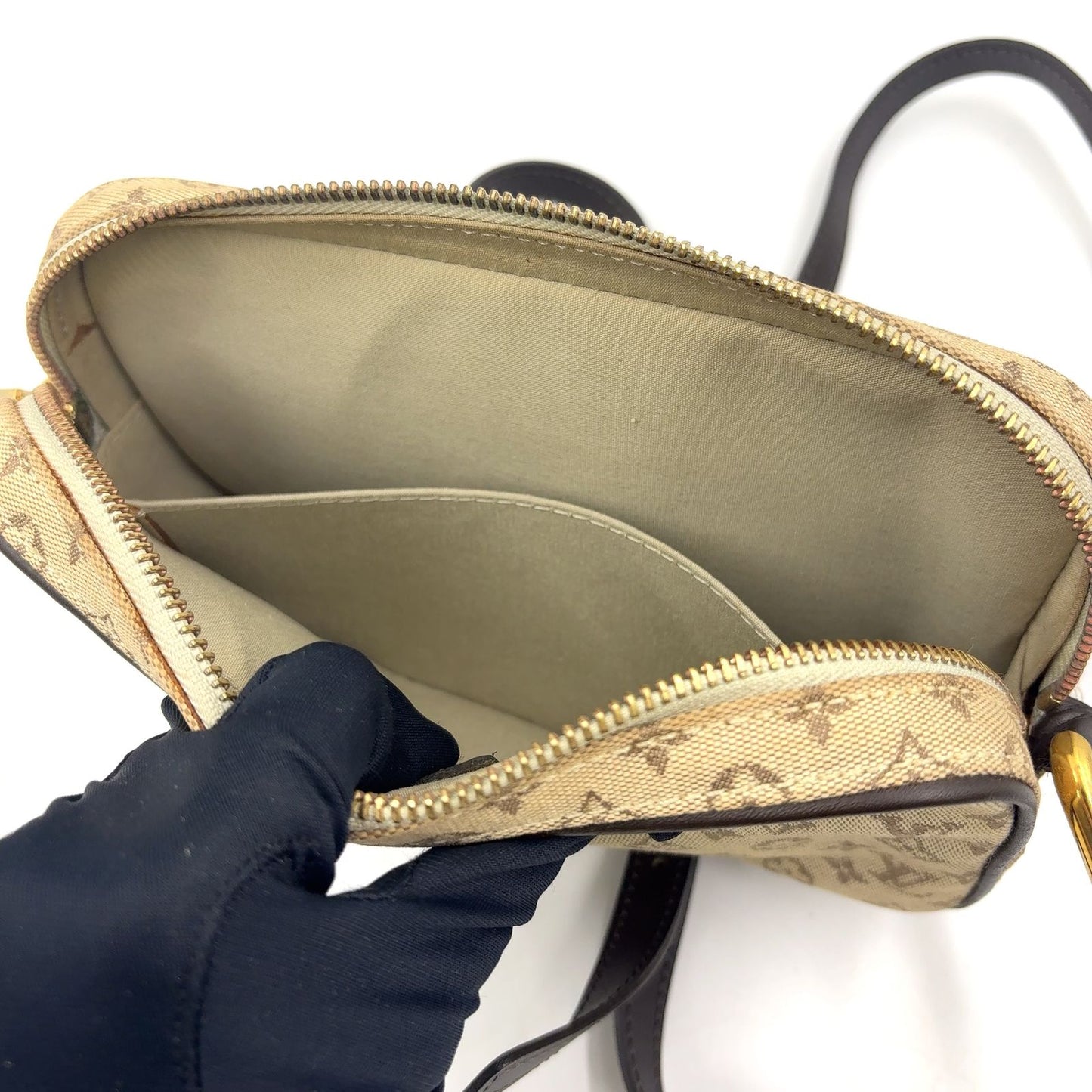 Louis Vuitton Juliette MM Monogram Mini Khaki Leather Canvas Beige Dark Brown — view 8