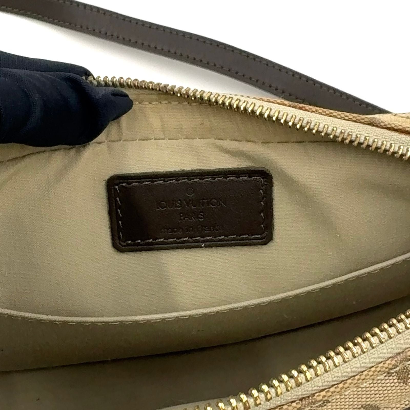 Louis Vuitton Juliette MM Monogram Mini Khaki Leather Canvas Beige Dark Brown — view 4