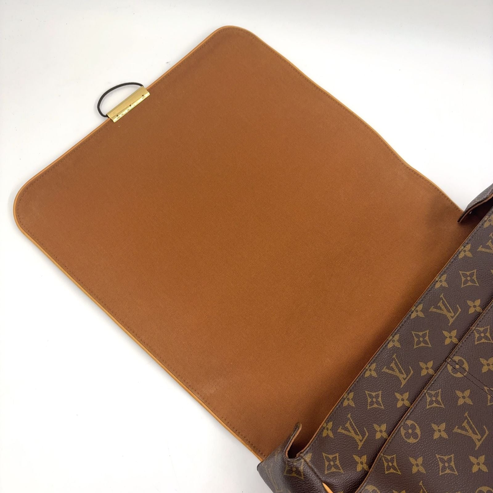 Louis Vuitton Aves Monogram Leather Brown Shoulder Bag Gold — view 9