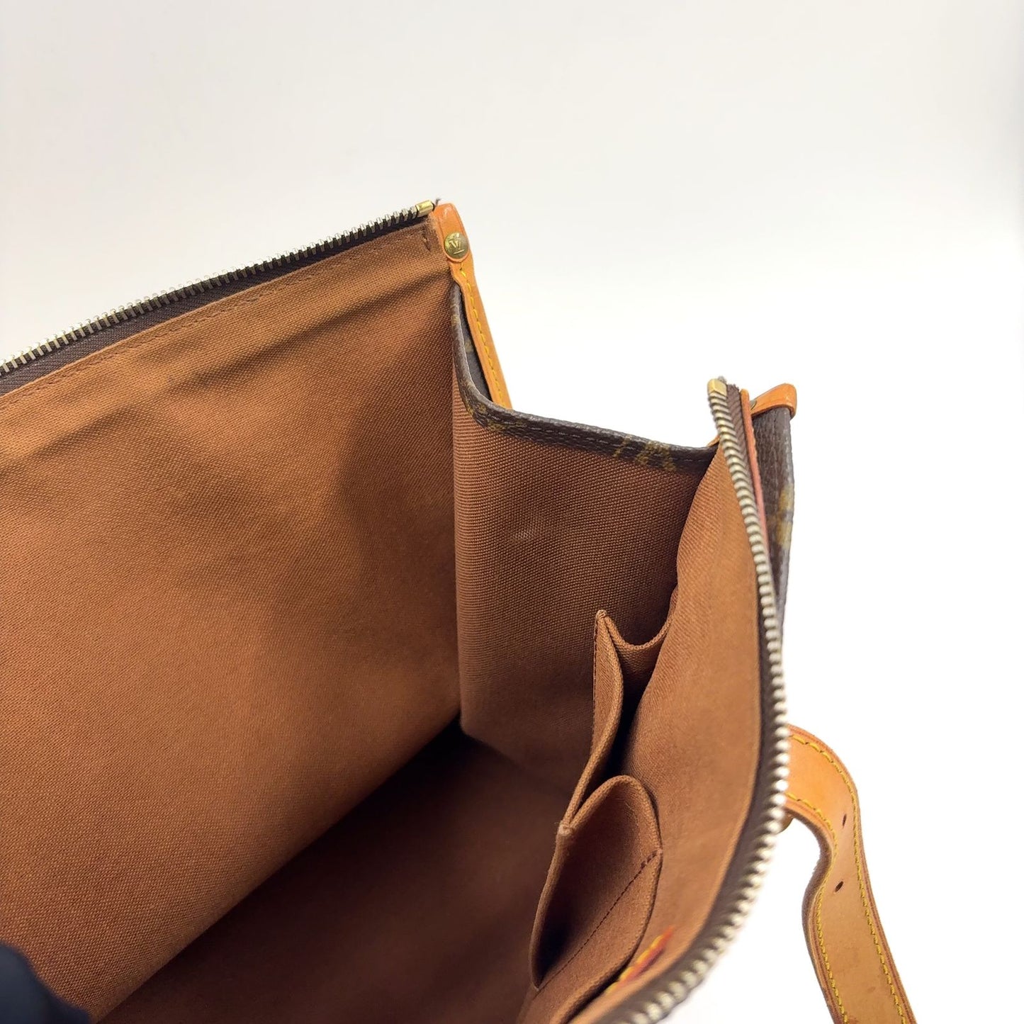 Louis Vuitton Popincourt Monogram Leather Brown Tote Gold — view 8