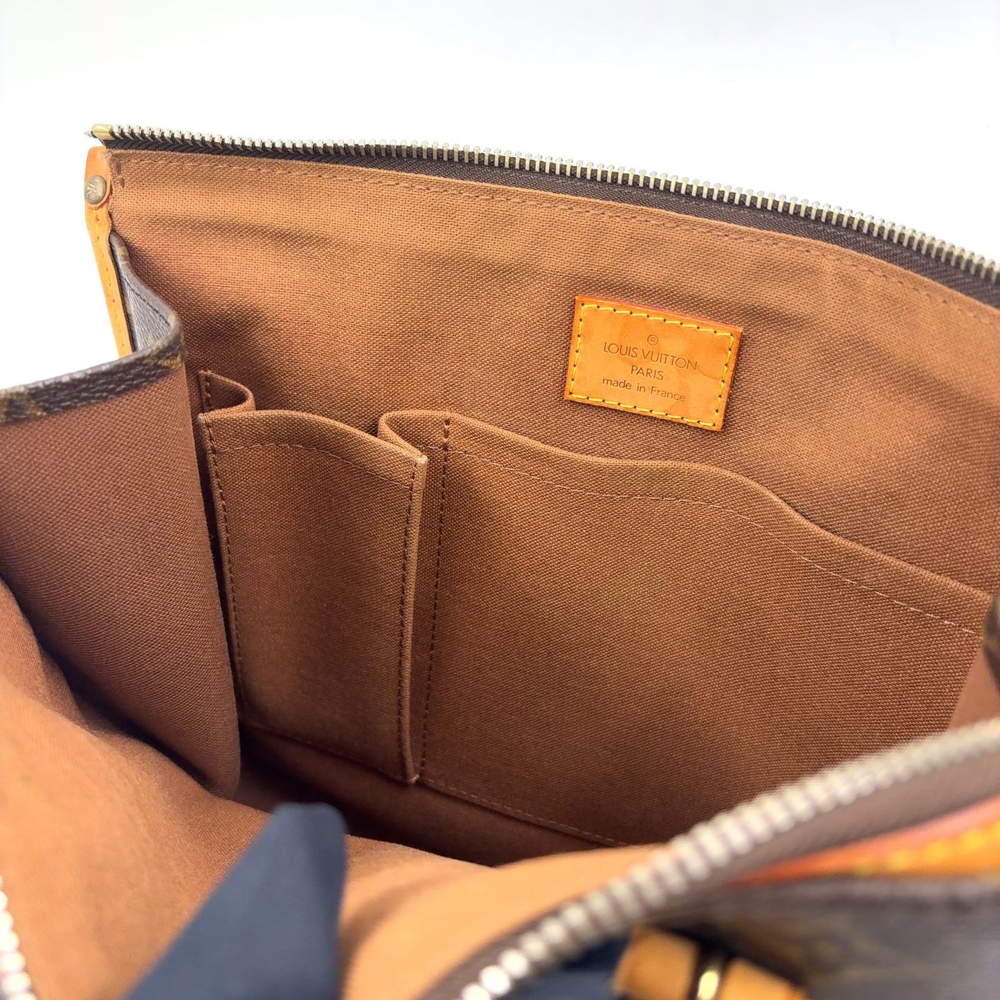 Louis Vuitton Popincourt Monogram Leather Brown Tote Gold — view 7