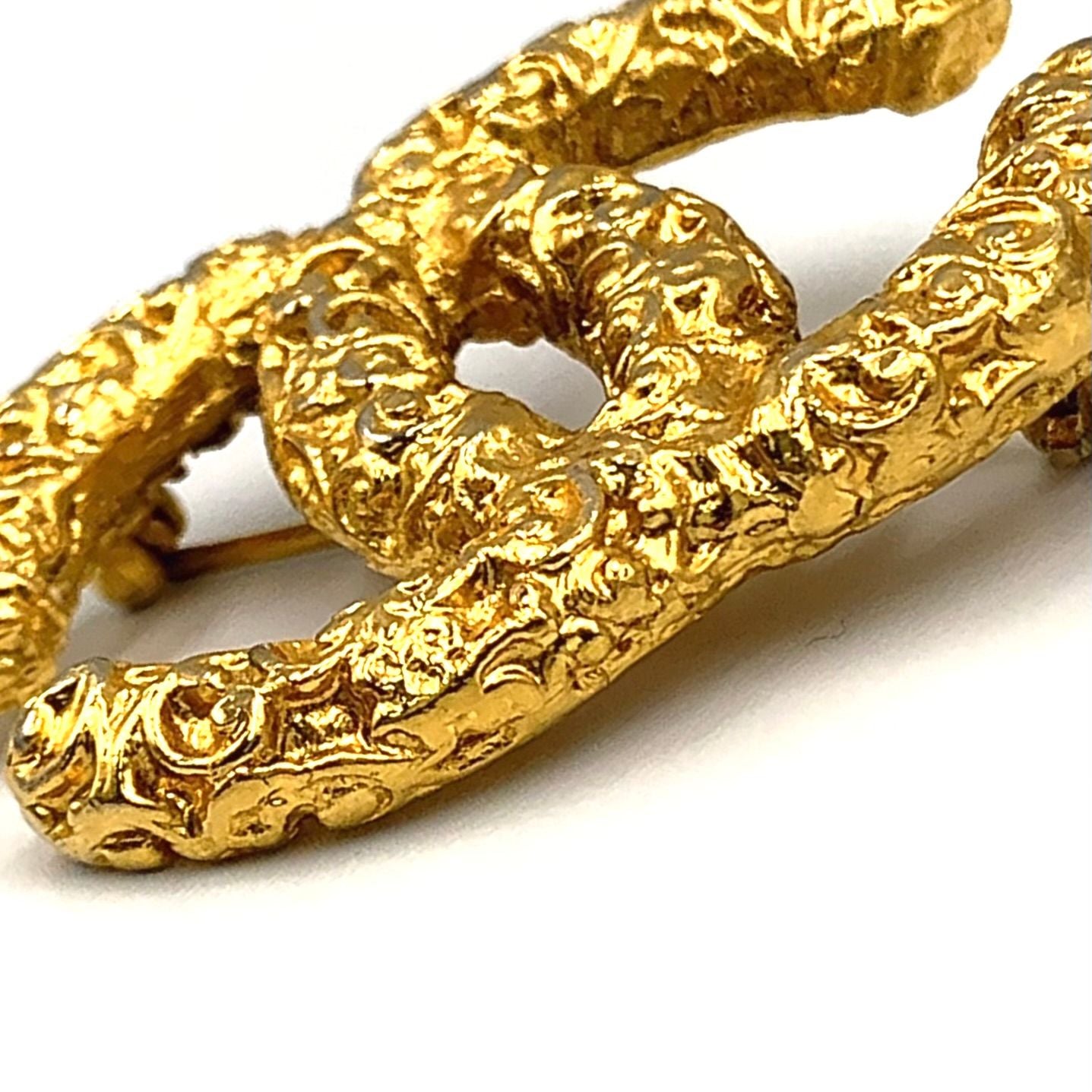 Chanel CC Logo Gold Plated Brooch — view 7