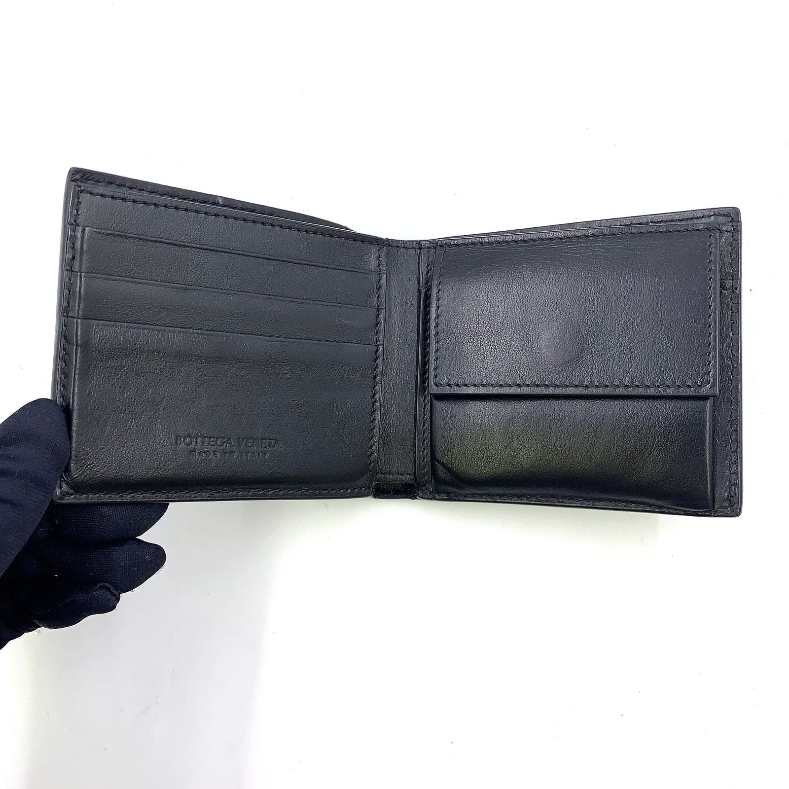 Bottega Veneta Cassette with Coin Pass Bifold Leather Black Wallet — view 3