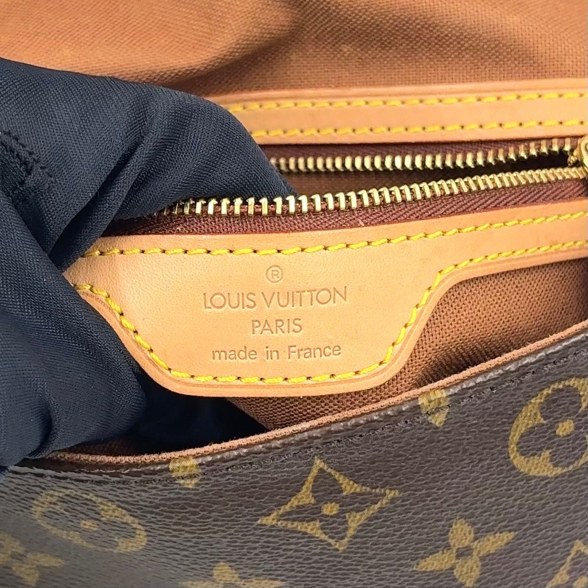 Louis Vuitton Mini Looping Monogram Shoulder Leather Brown Light Handbag Gold — view 4