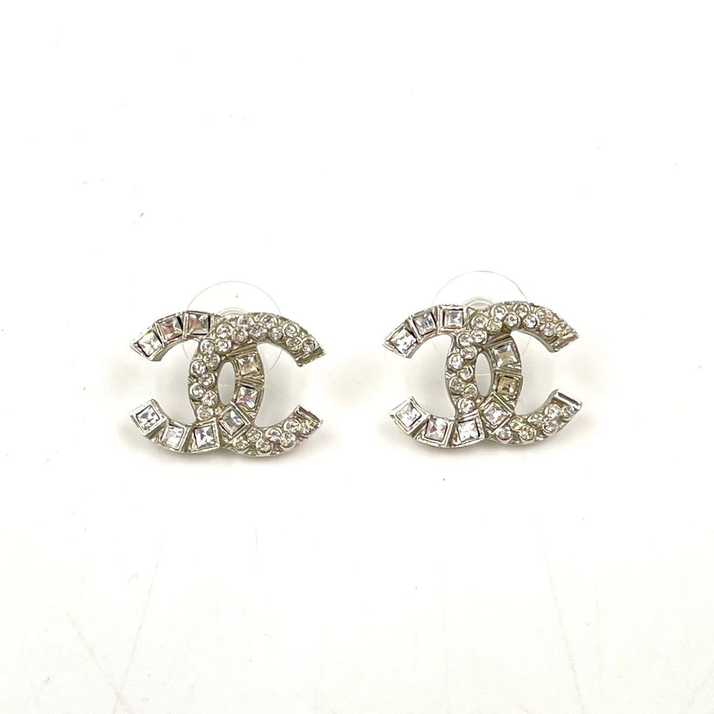 Chanel CC Logo Metal Line Stone Silver Earrings — view 4
