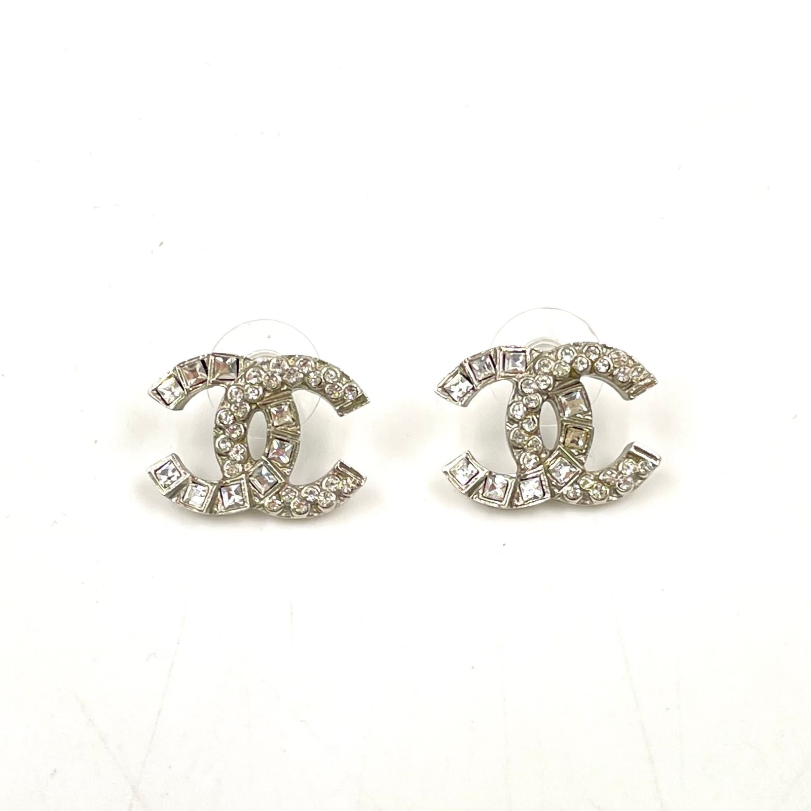 Chanel CC Logo Metal Line Stone Silver Earrings — view 4