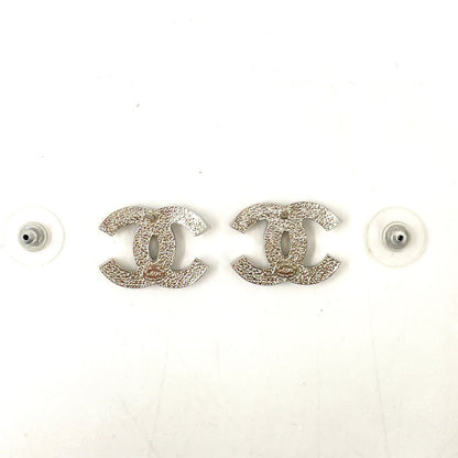 Chanel CC Logo Metal Line Stone Silver Earrings — view 5