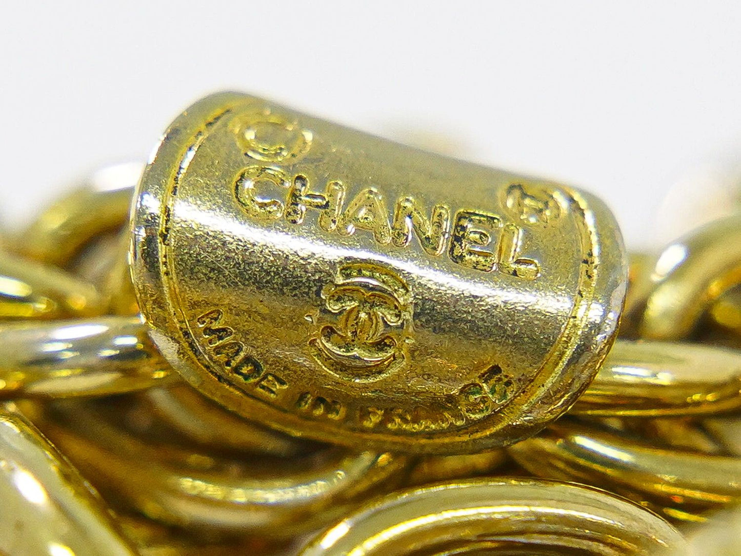 Chanel CC Logo Bracelet Bangle Gold Plated — view 8
