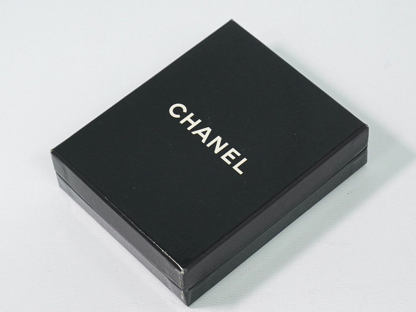 Chanel CC Logo Bracelet Bangle Gold Plated — view 9
