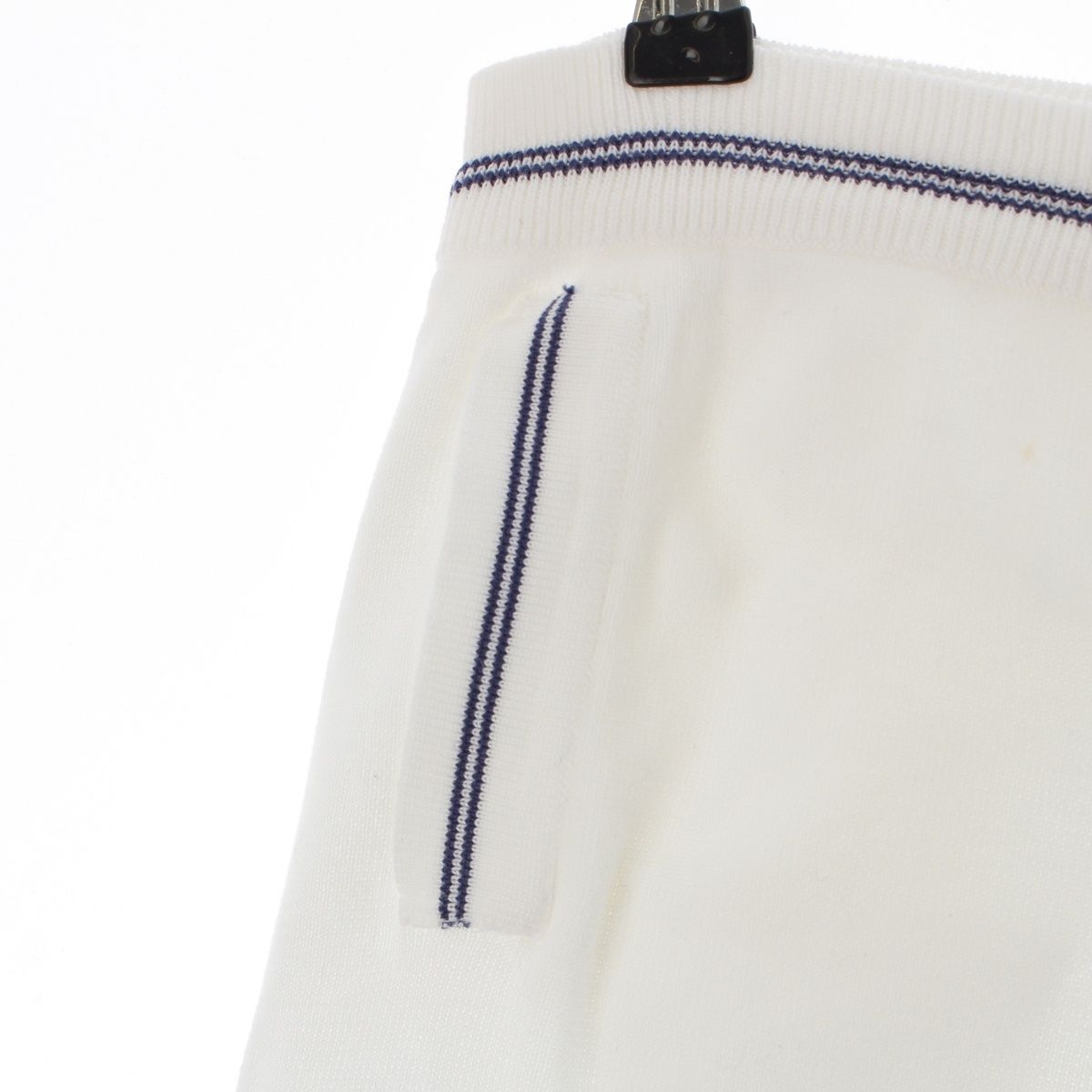 Chanel Sports Cotton CC Logo Embroidery Pants White 38 — view 4