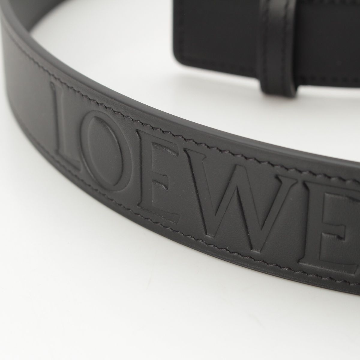 Loewe Leather Embossed Logo Belt Black — view 3