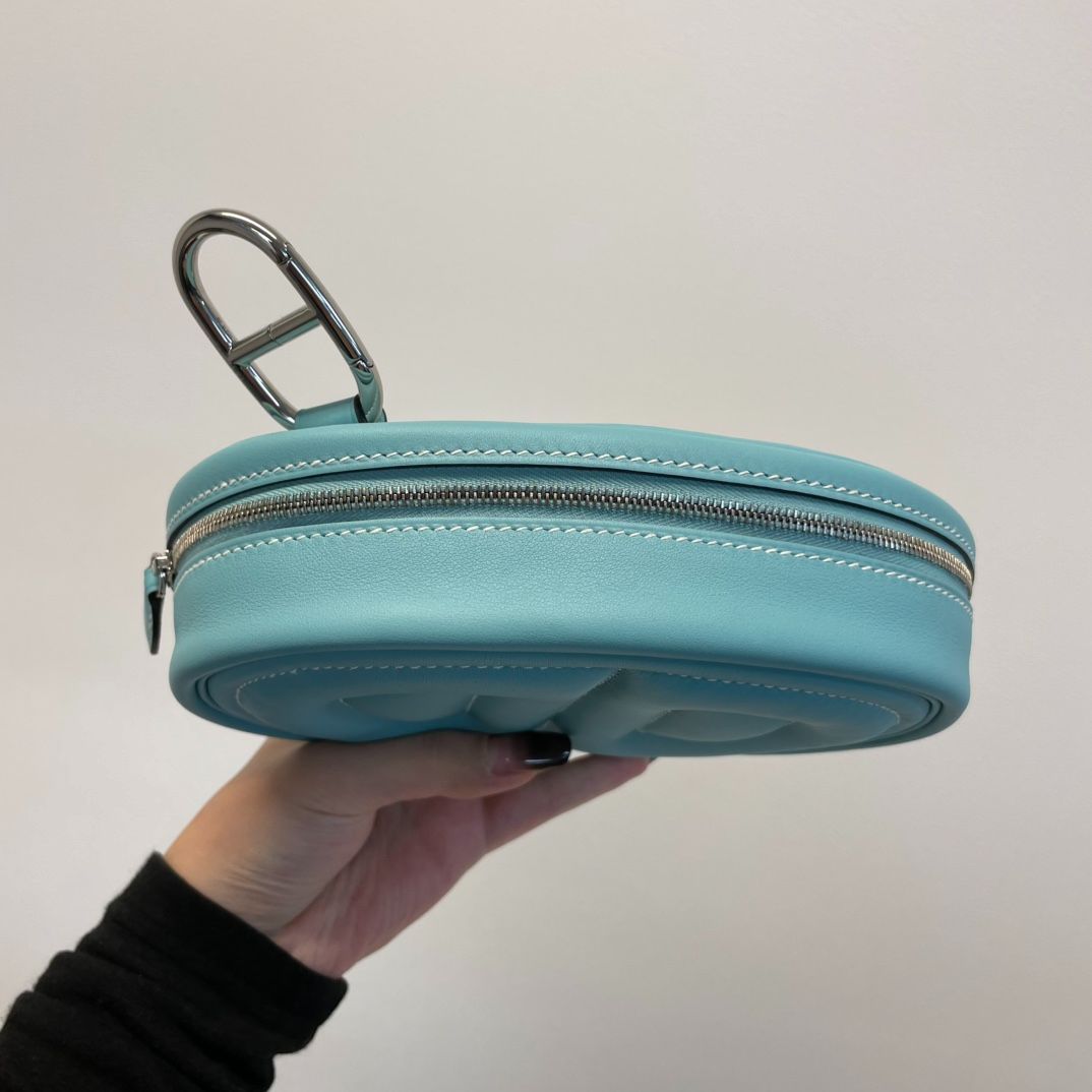 Hermes in the Loop Verso Belt Bag Blue Green — view 3