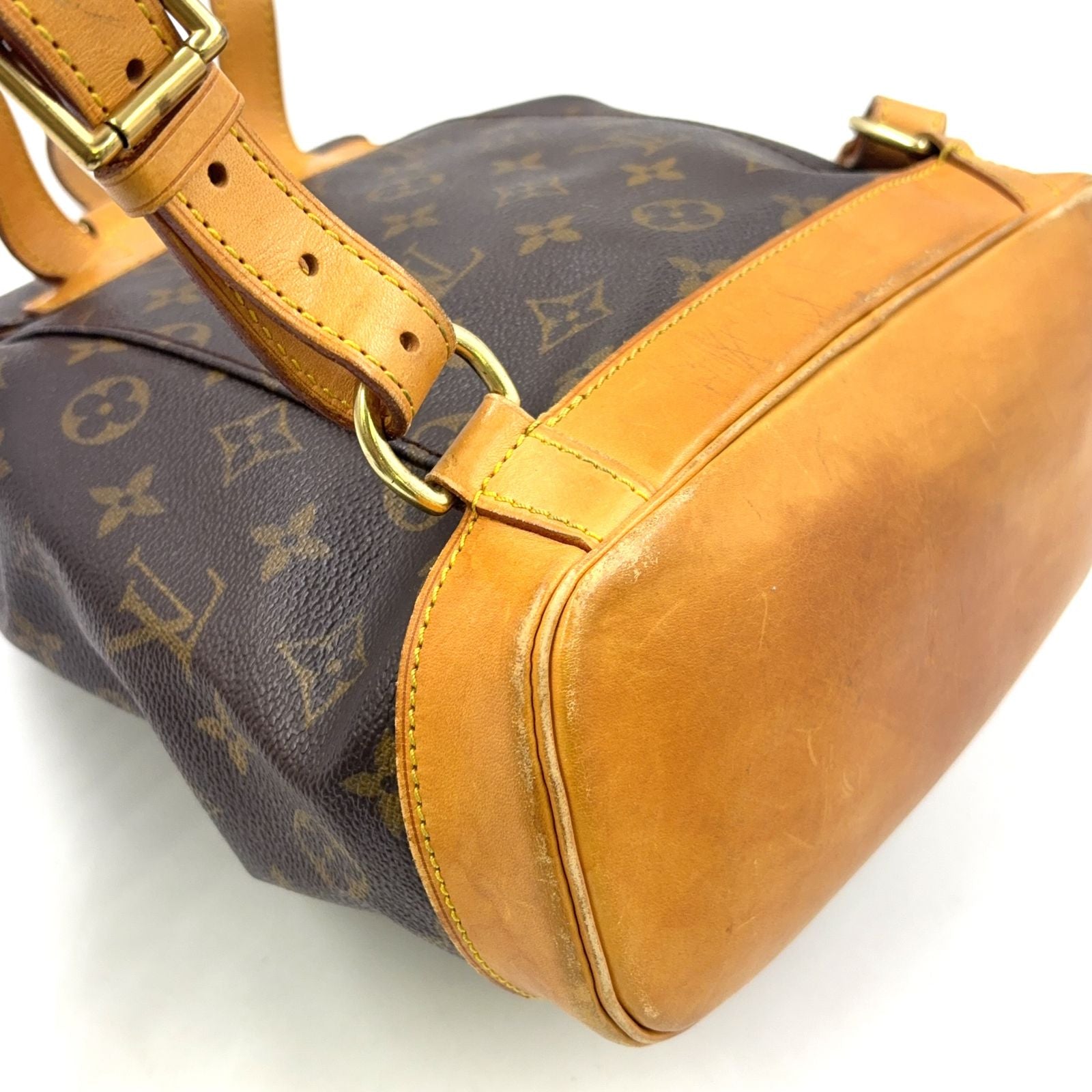Louis Vuitton Montsouris MM Monogram Leather Brown Light Backpack Gold — view 8