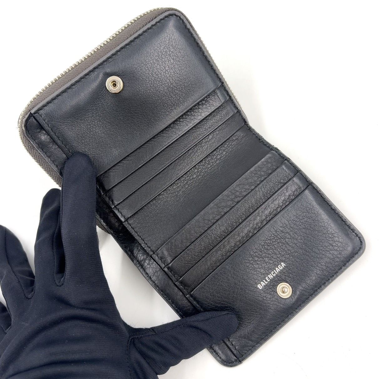 Balenciaga Everyday Billfold Bifold Wallet Leather Gray Silver — view 3