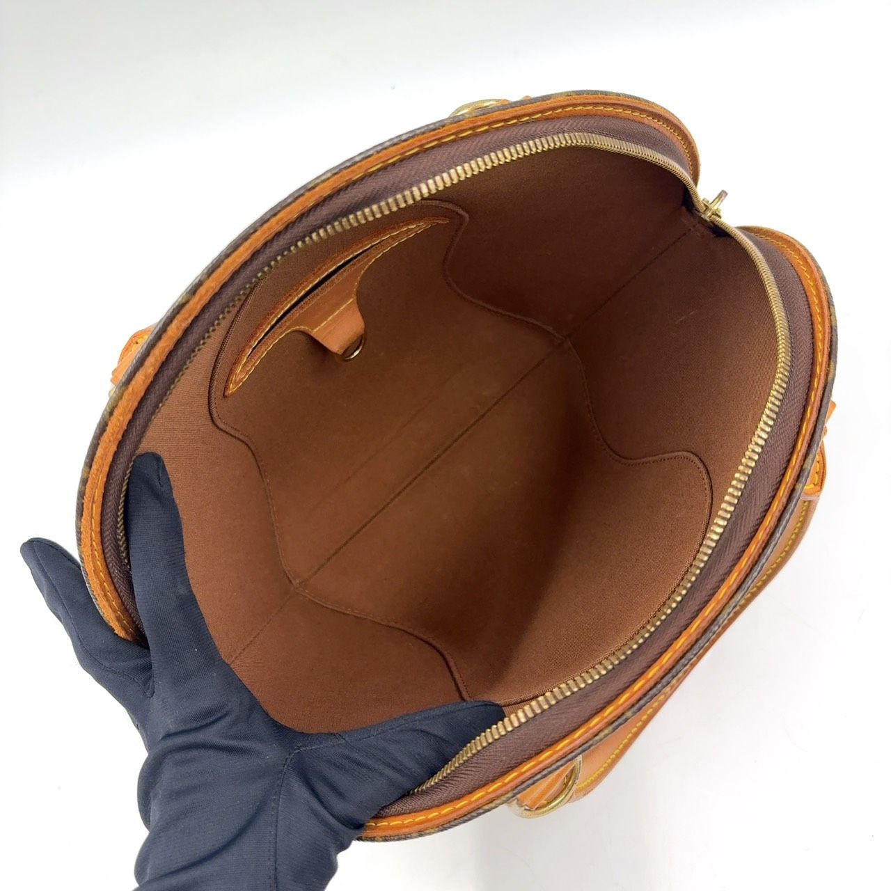 Louis Vuitton Ellipse PM Monogram Leather Brown Light Handbag Gold — view 3