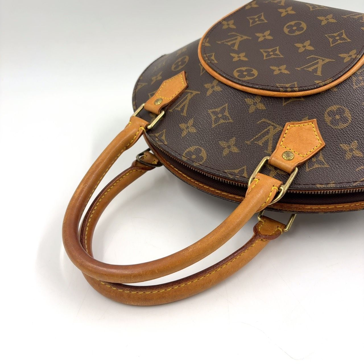 Louis Vuitton Ellipse PM Monogram Leather Brown Light Handbag Gold — view 5