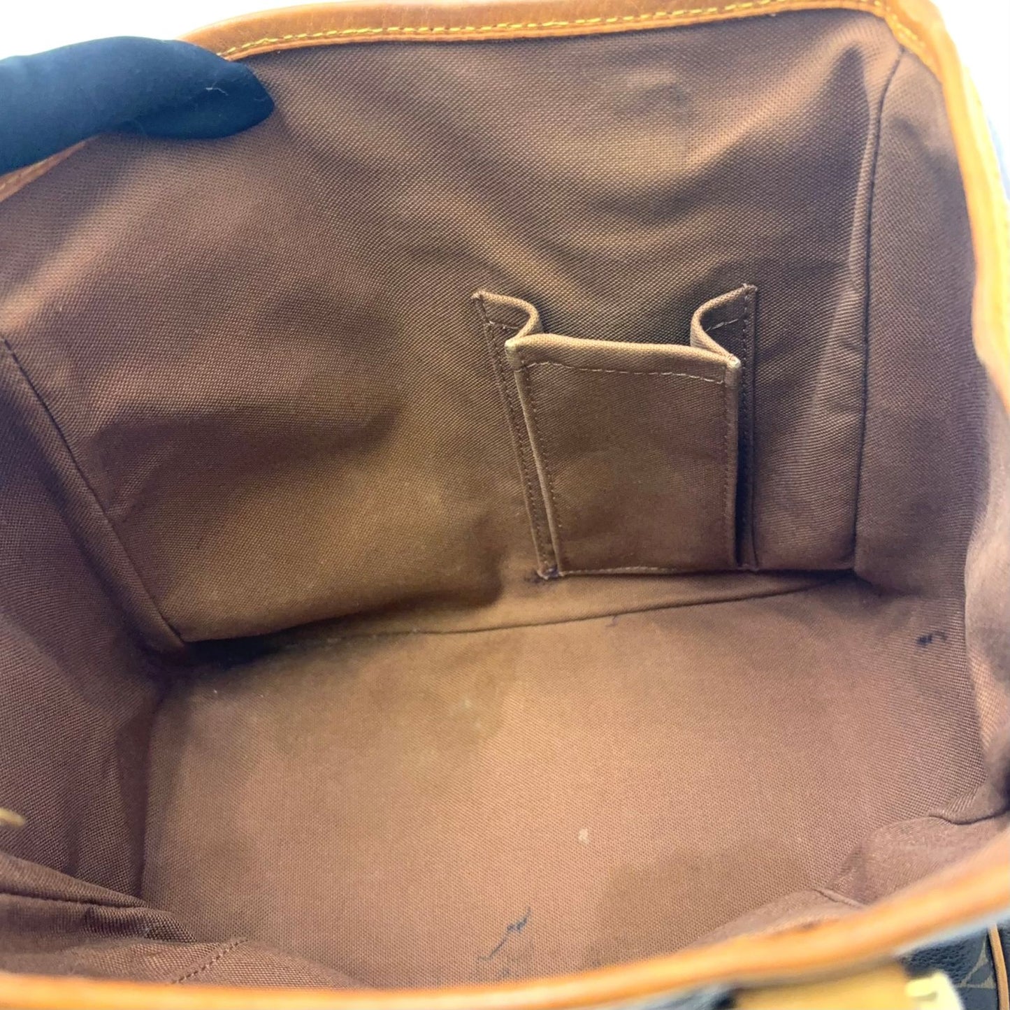 Louis Vuitton Batignolles Monogram Leather Brown Handbag Gold — view 7