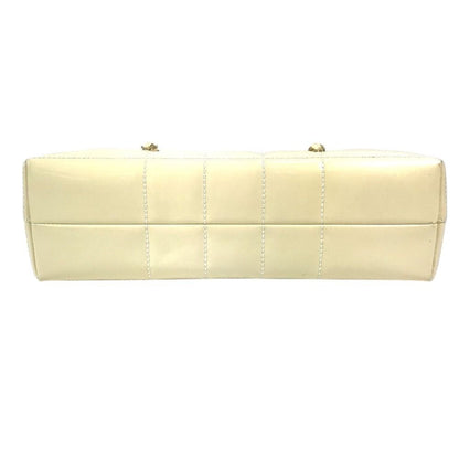 Chanel Shoulder Bag CC Logo Choco Bar Enamel White — view 5