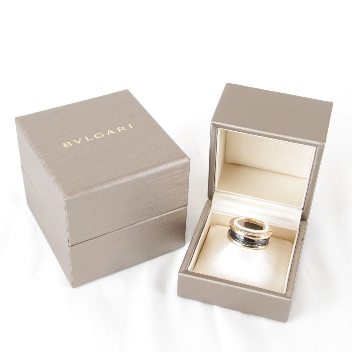Bvlgari 18k Pink Gold Black Ceramic Case Ring