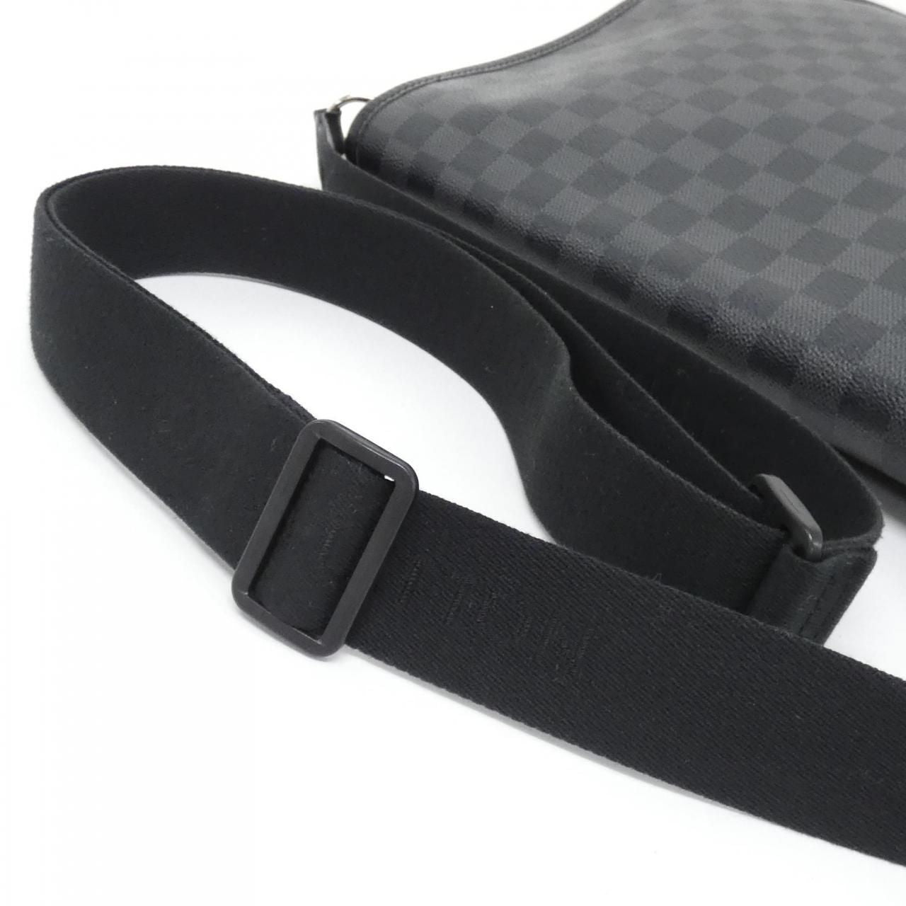 Louis Vuitton Damier Graphite Renzo Shoulder Bag — view 7