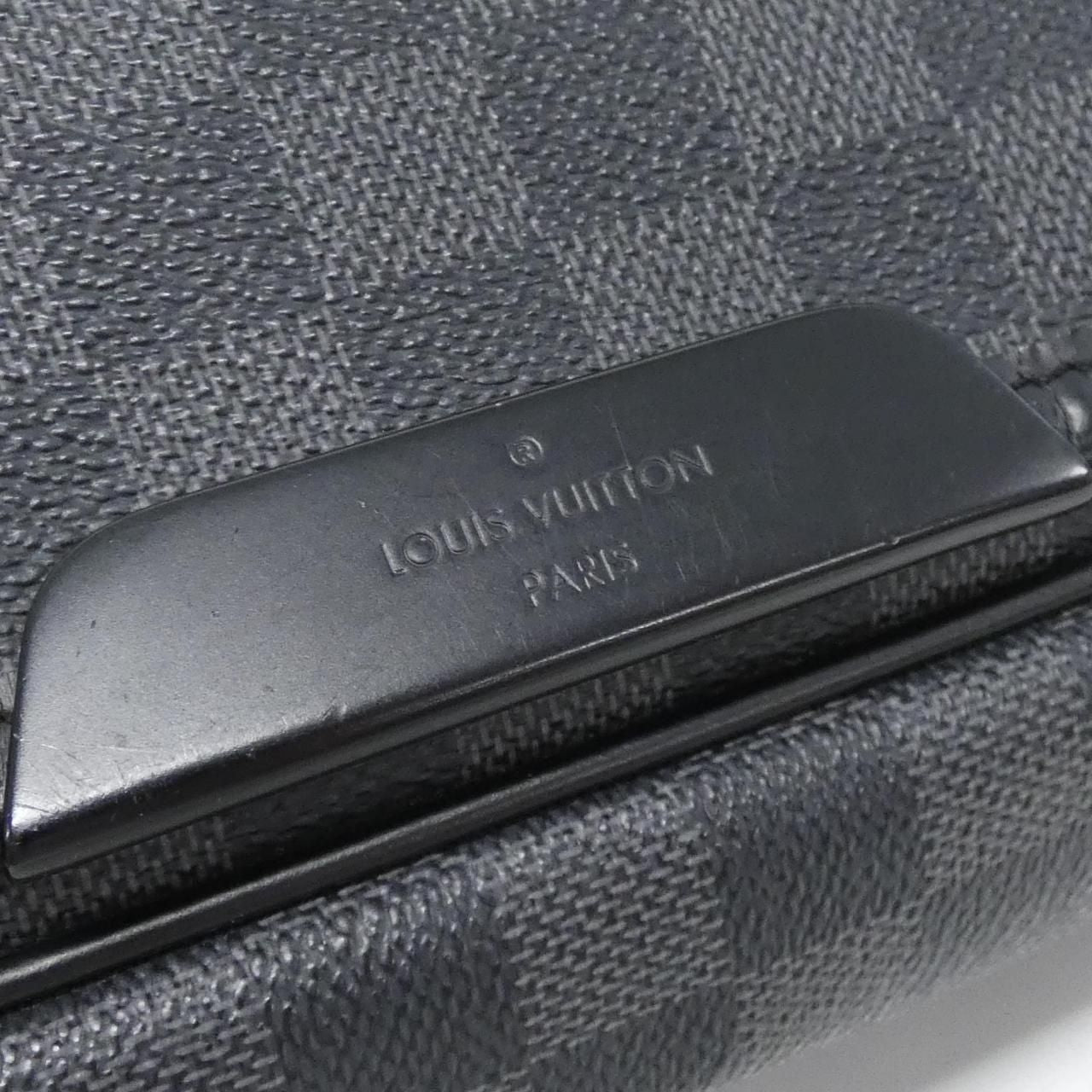 Louis Vuitton Damier Graphite Renzo Shoulder Bag — view 5