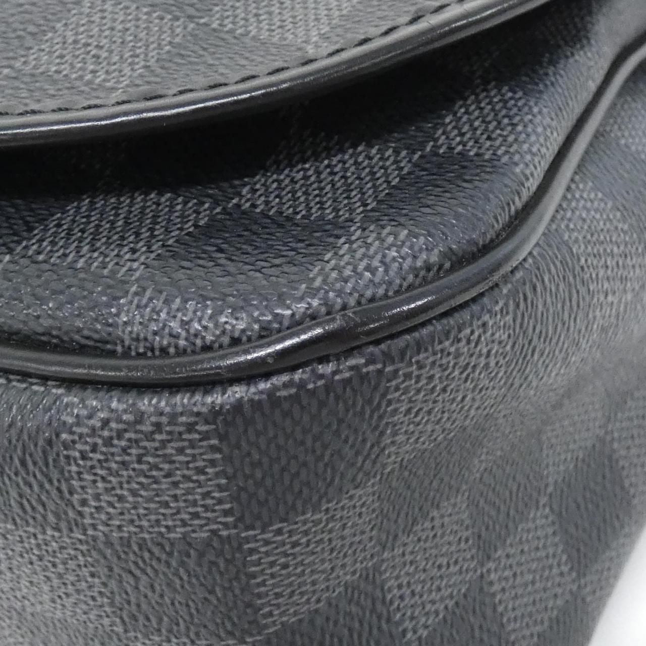 Louis Vuitton Damier Graphite Renzo Shoulder Bag — view 3
