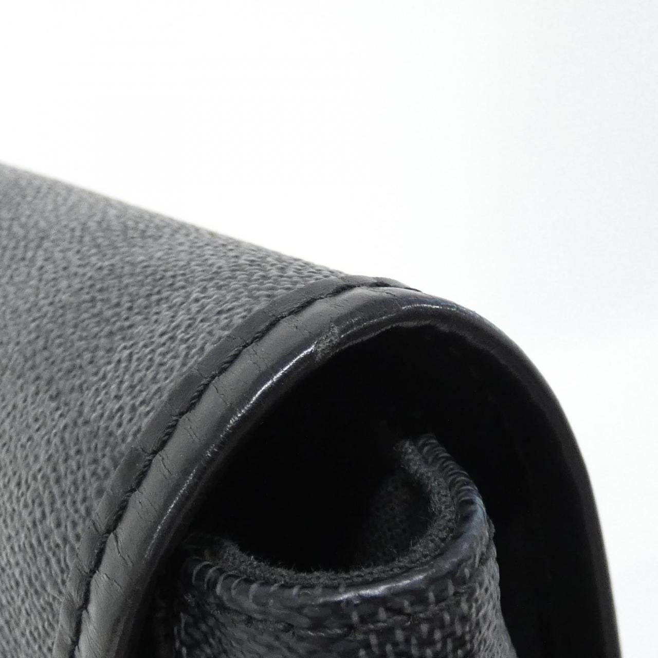 Louis Vuitton Damier Graphite Renzo Shoulder Bag — view 4