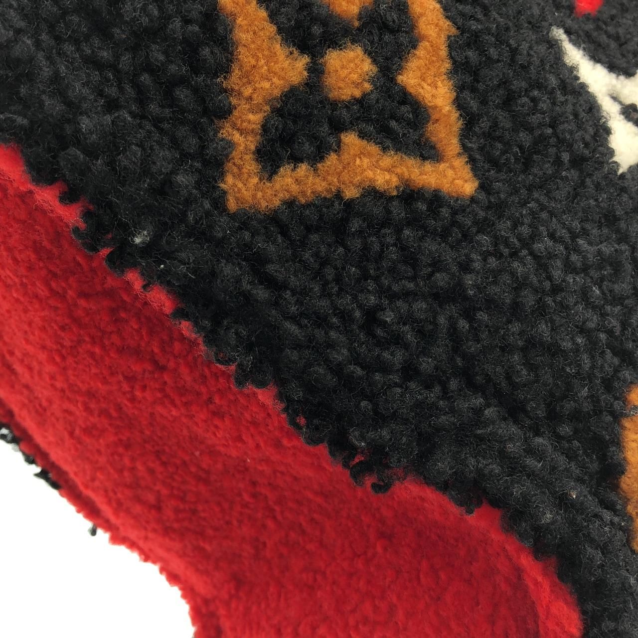 Louis Vuitton Monogram Teddy On The Go GM Bag — view 5