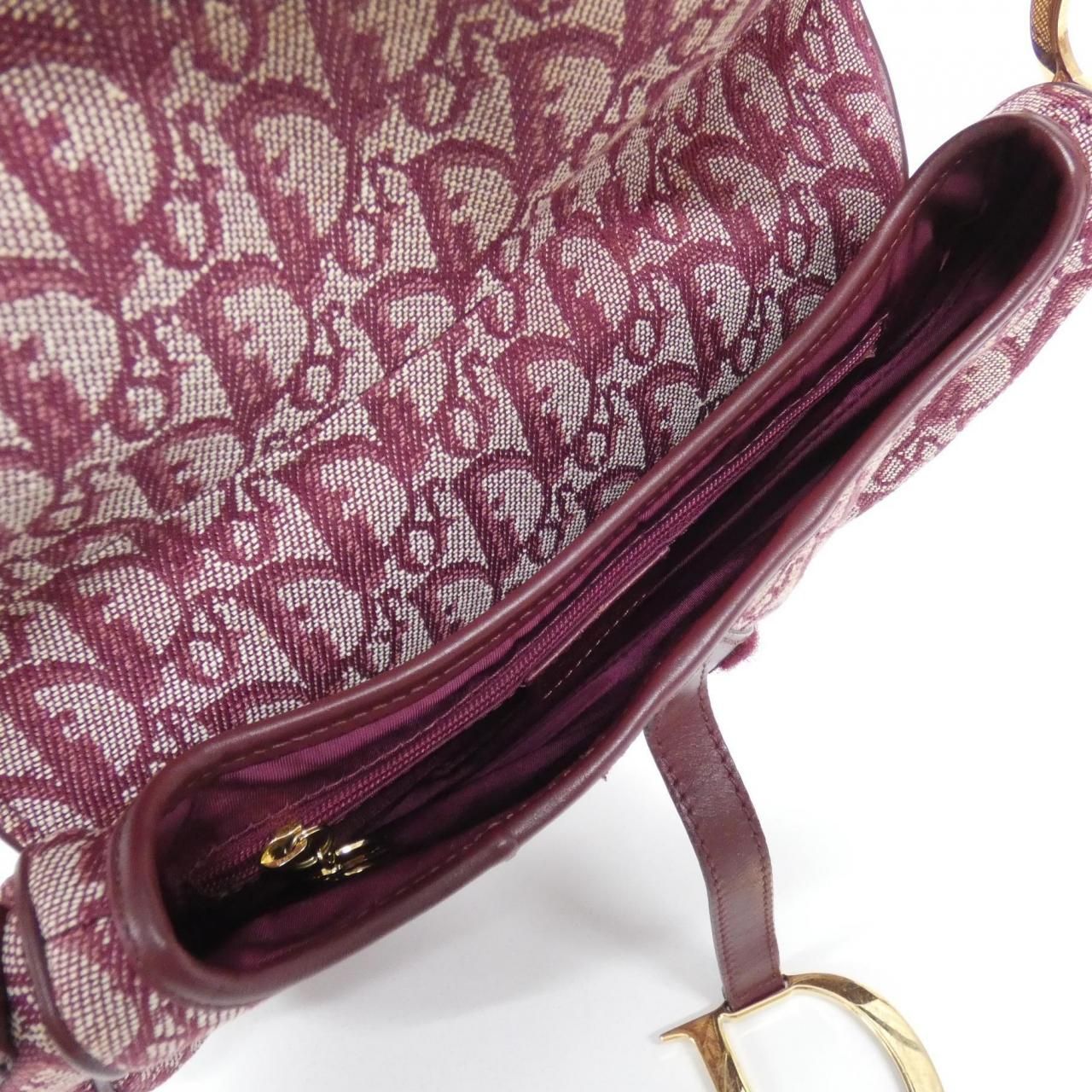 Dior Vintage Saddle Shoulder Bag — view 9