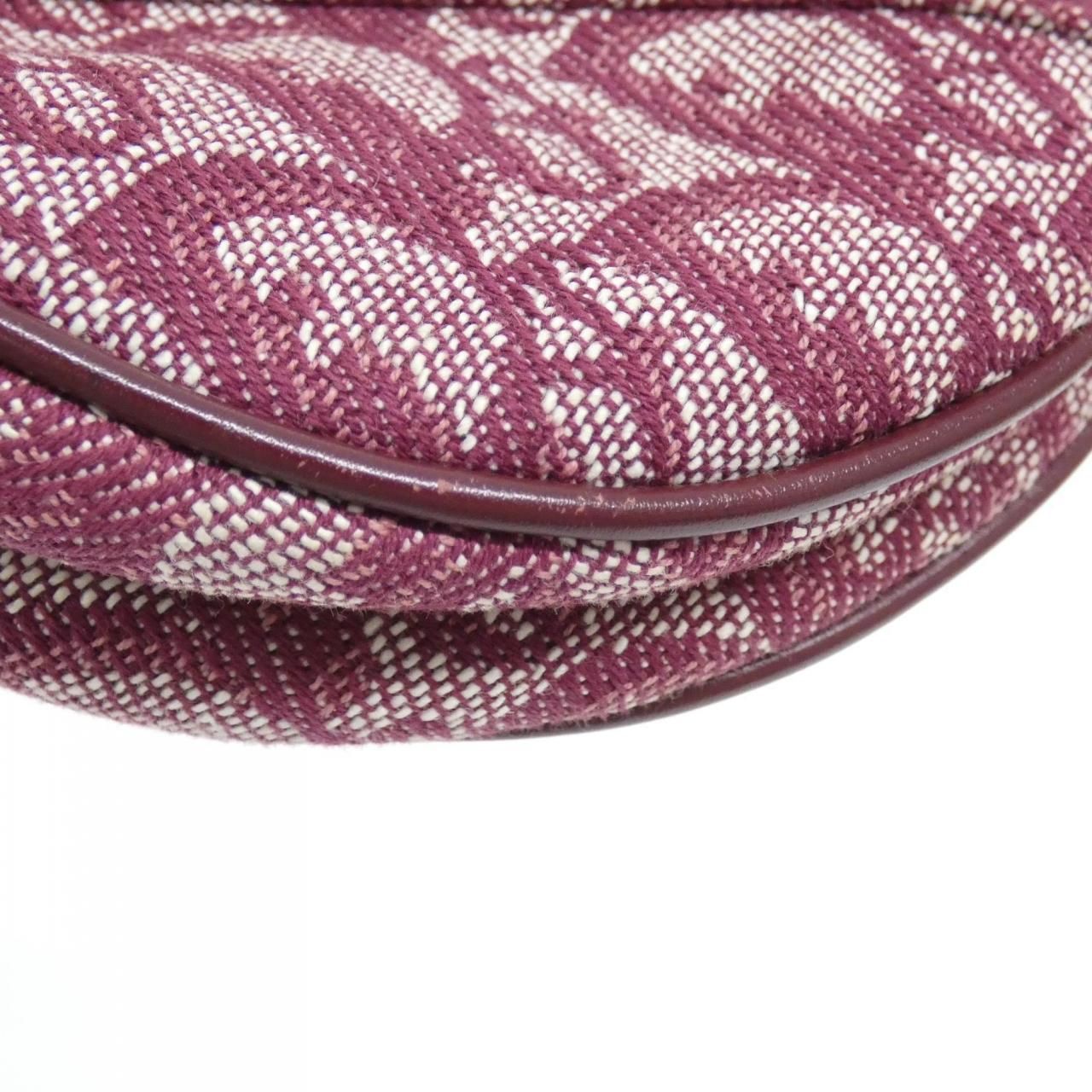Dior Vintage Saddle Shoulder Bag — view 3